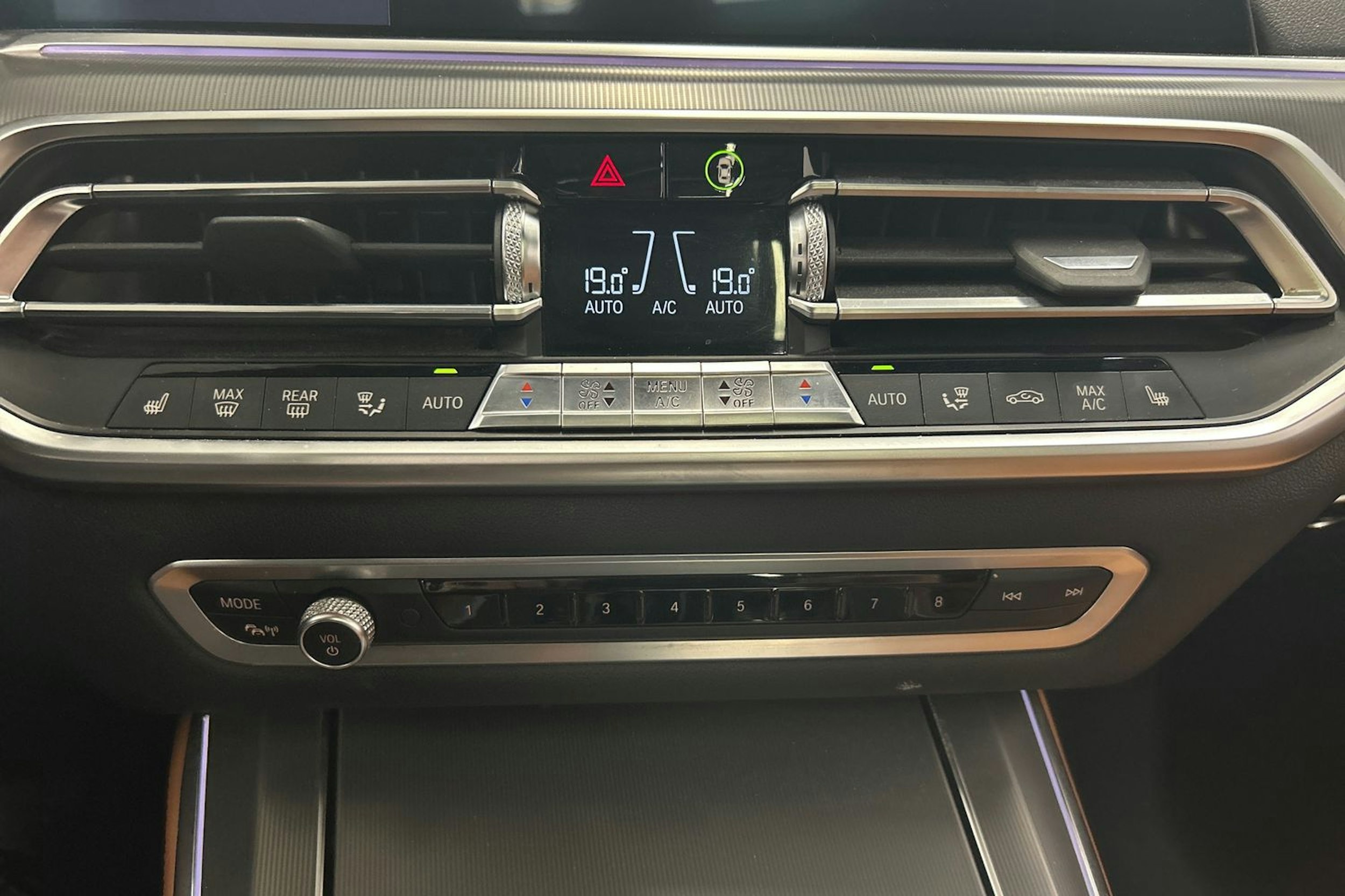 valkoinen BMW X5 2019 kuva 28.