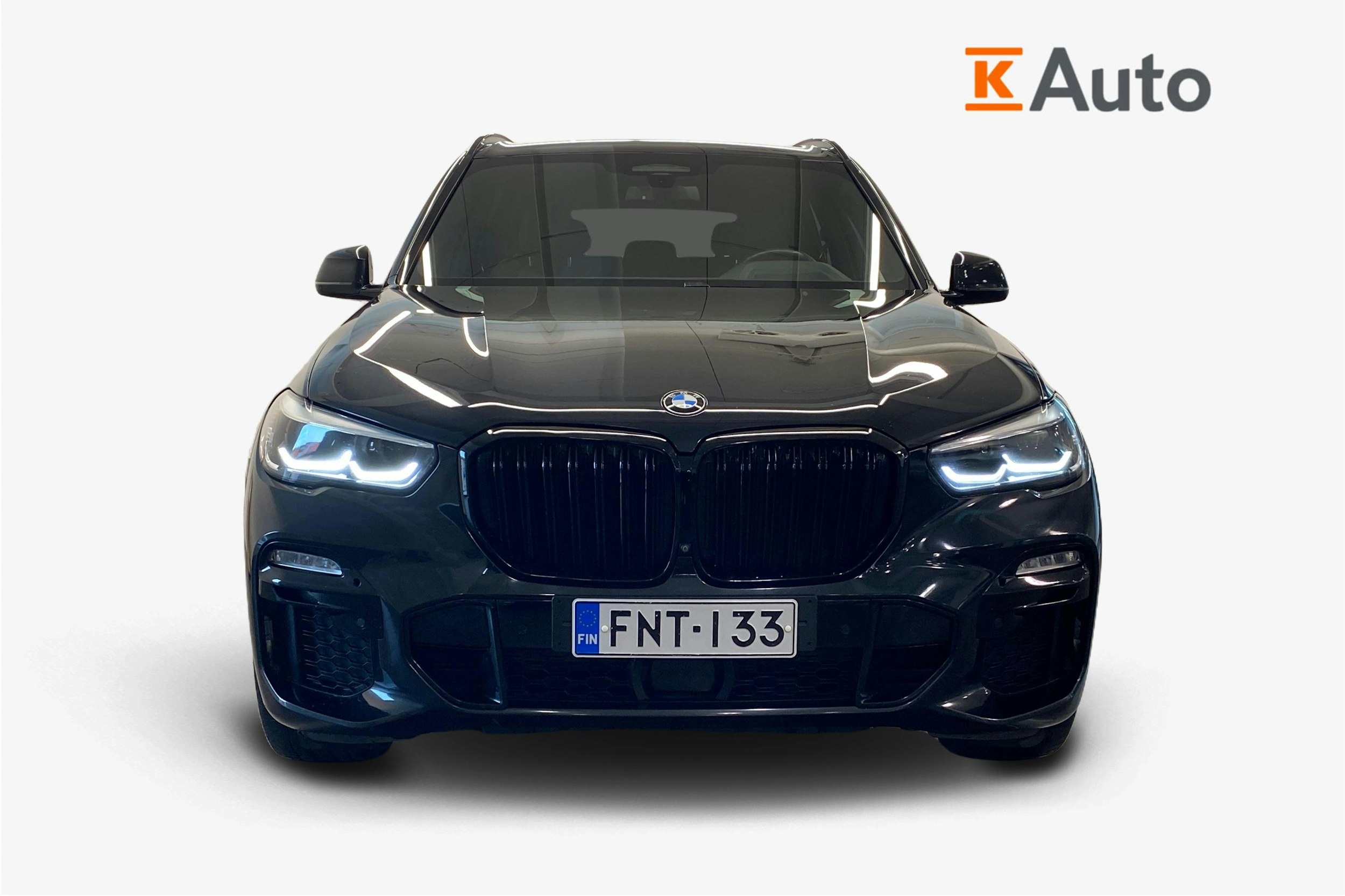 Musta BMW X5 2019 kuva 5.