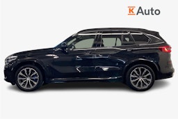 Musta BMW X5 2019 kuva 6.