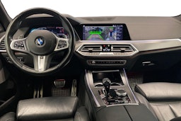 Musta BMW X5 2019 kuva 9.