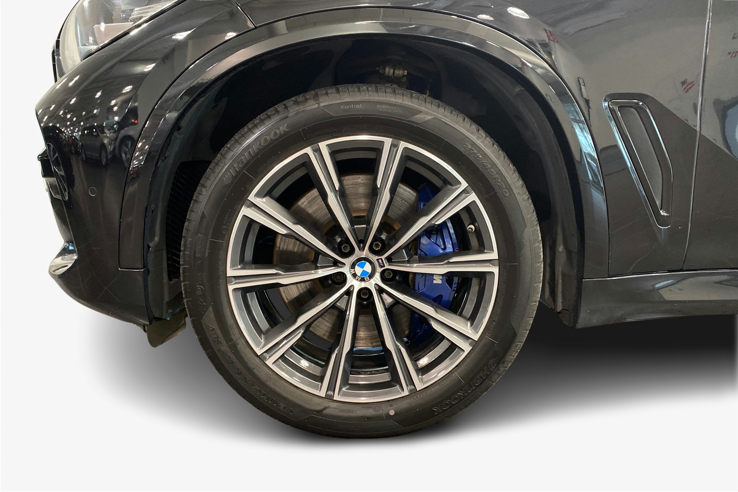 Musta BMW X5 2019 kuva 11.
