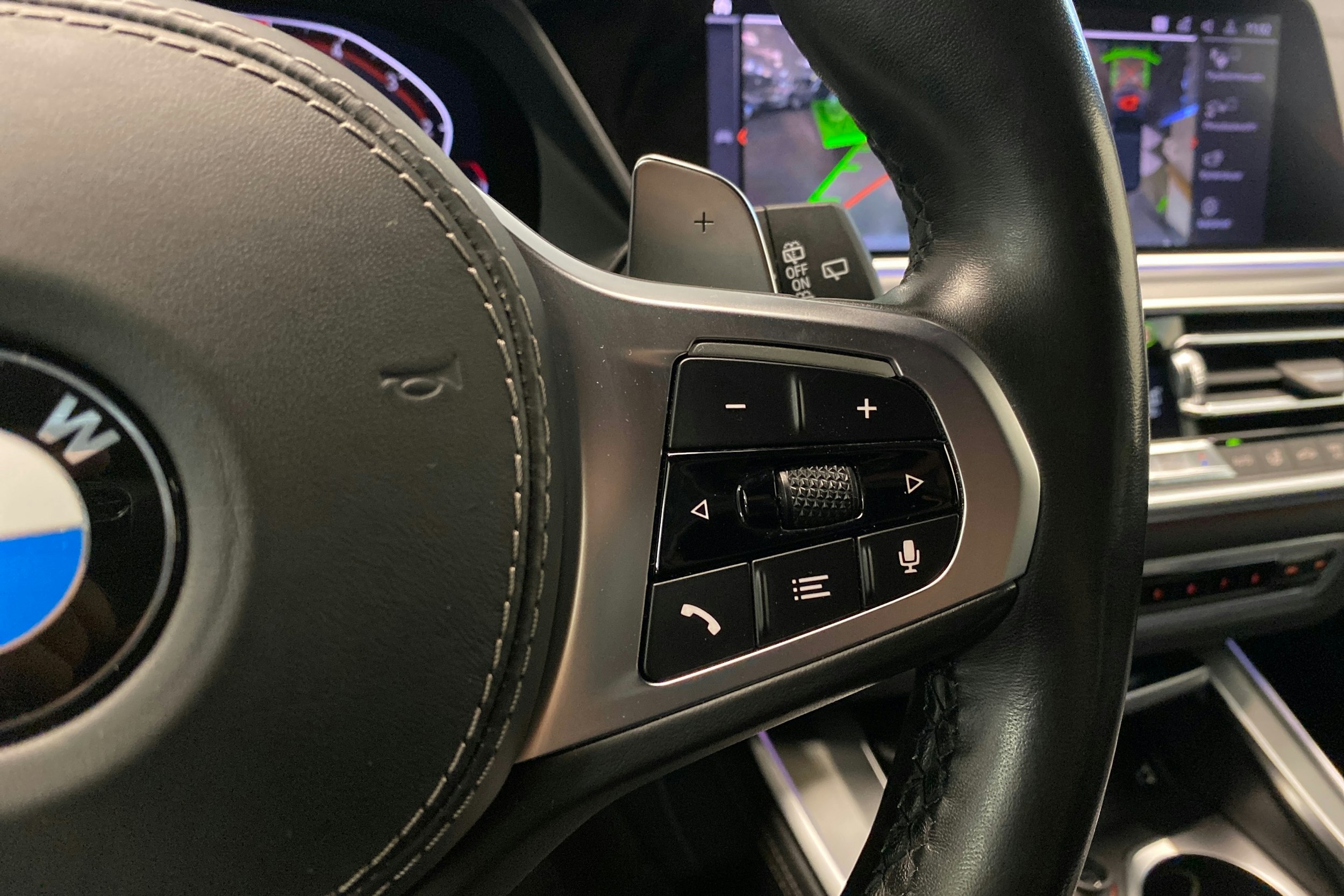 Musta BMW X5 2019 kuva 15.