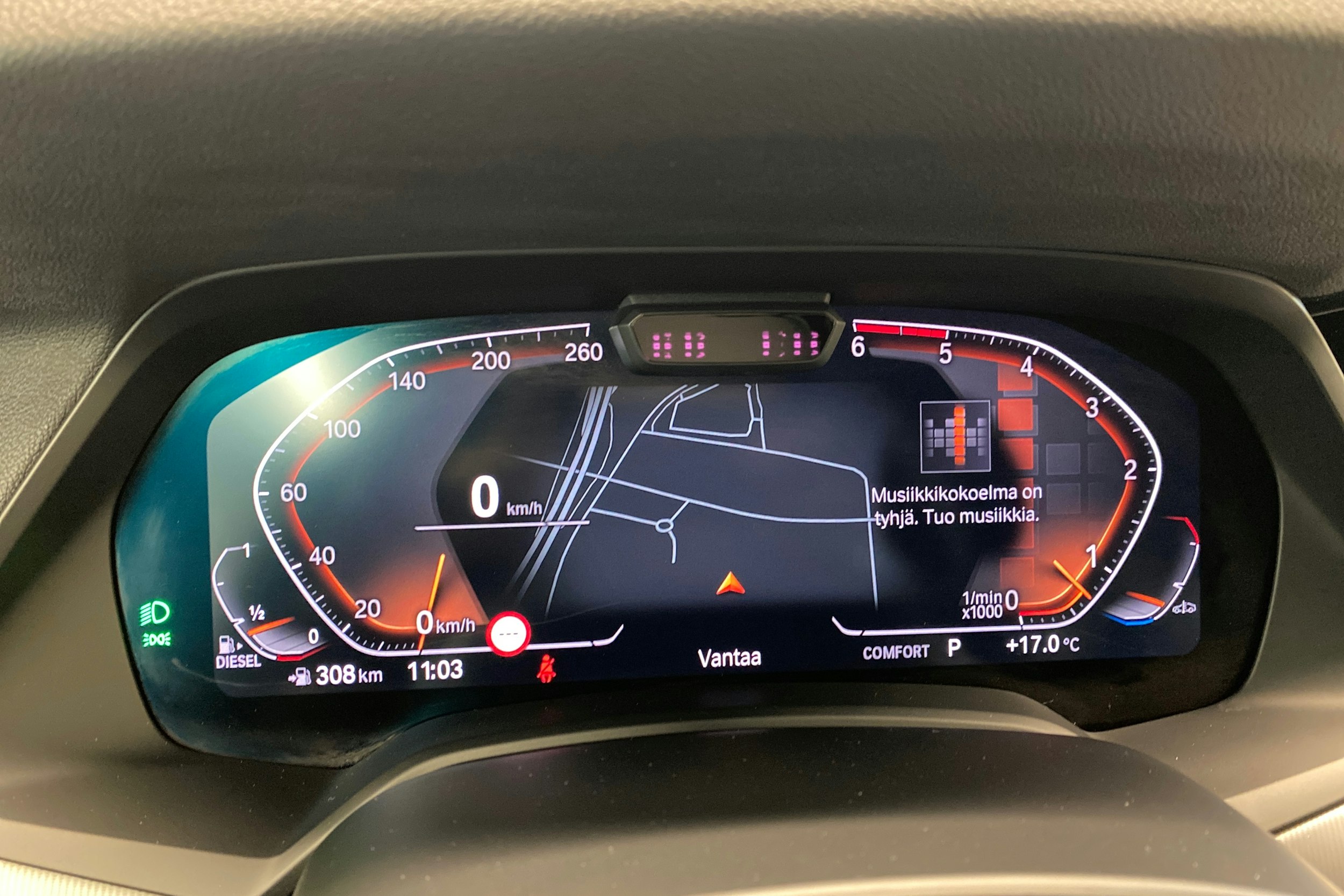 Musta BMW X5 2019 kuva 22.