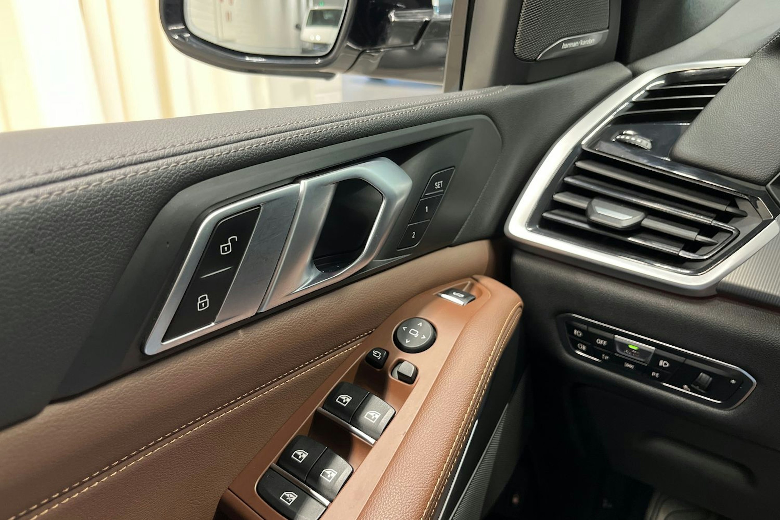 valkoinen BMW X5 2020 kuva 20.
