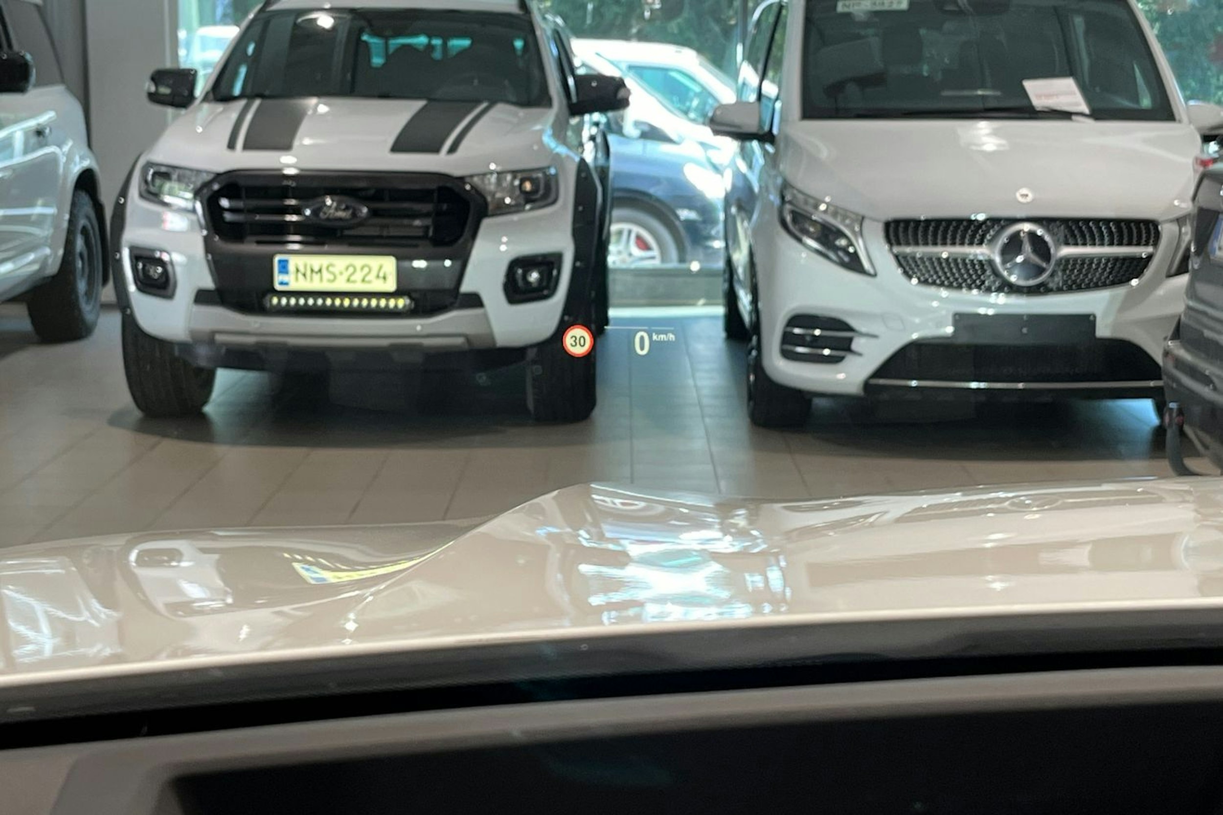 valkoinen BMW X5 2020 kuva 21.