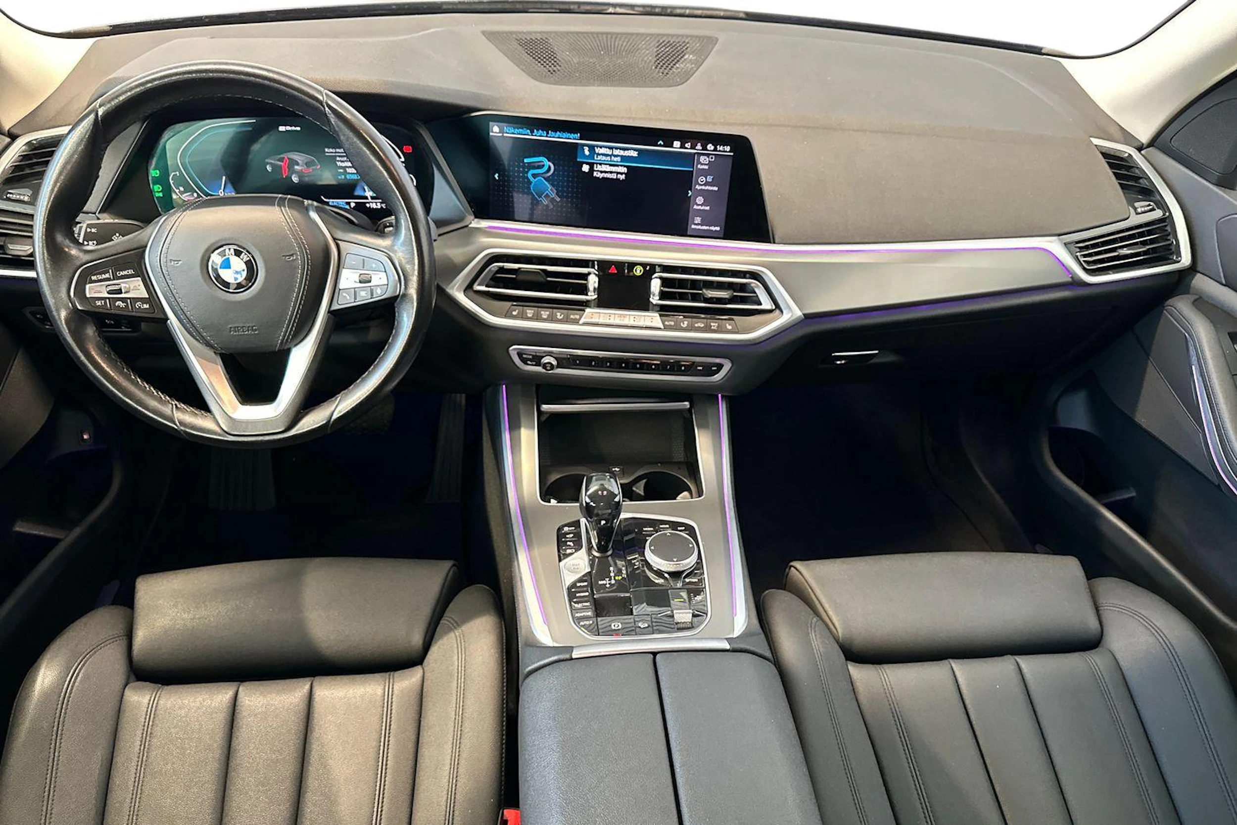 sininen BMW X5 2020 kuva 7.