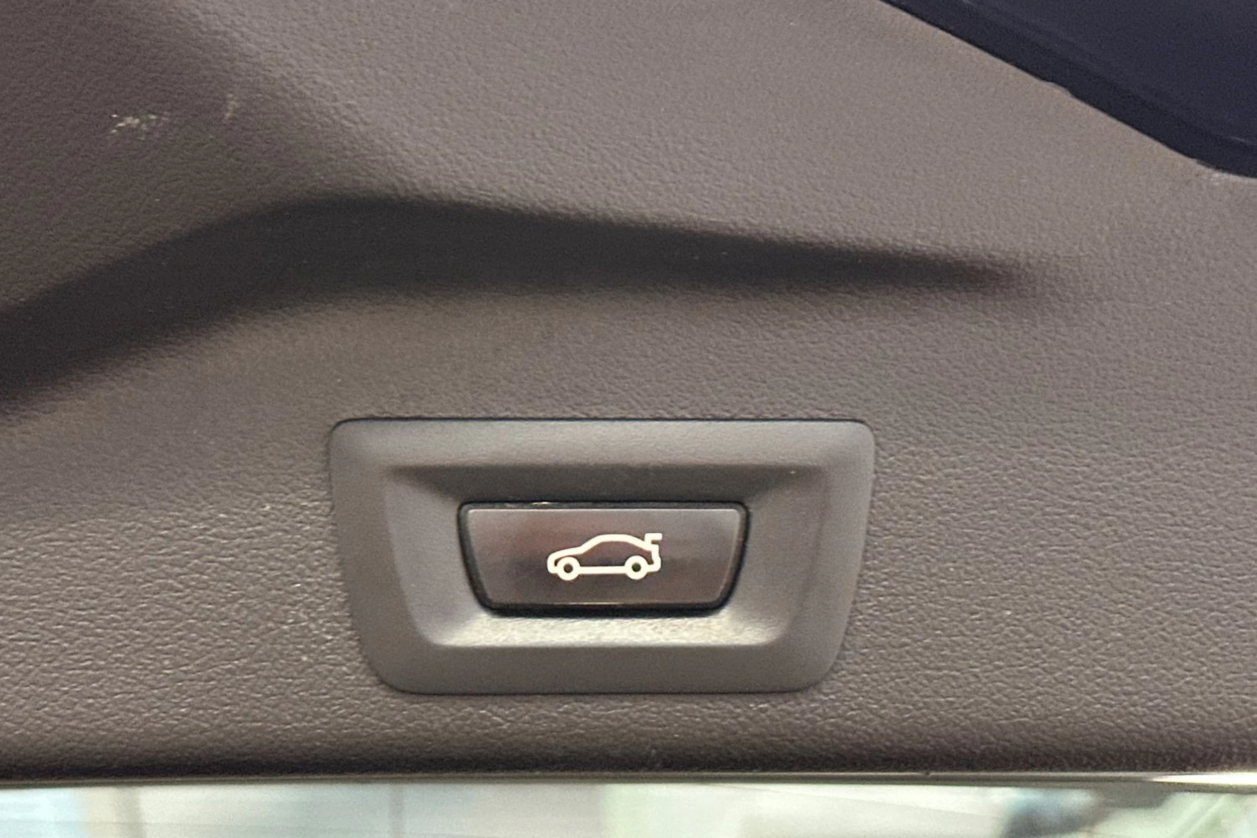 sininen BMW X5 2020 kuva 14.