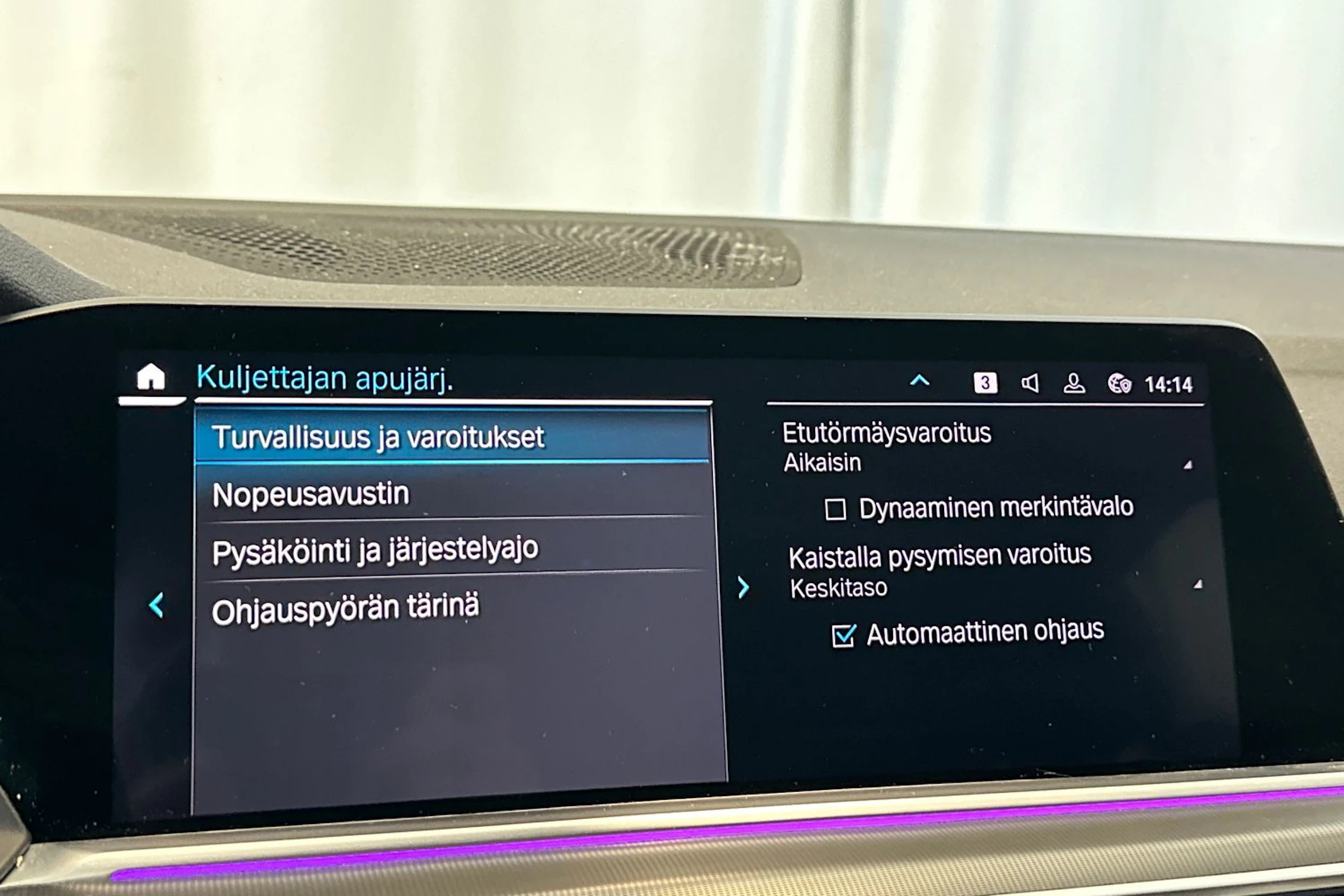 sininen BMW X5 2020 kuva 23.