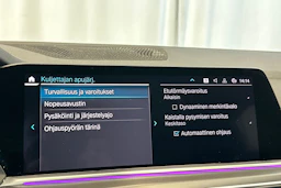 sininen BMW X5 2020 kuva 23.