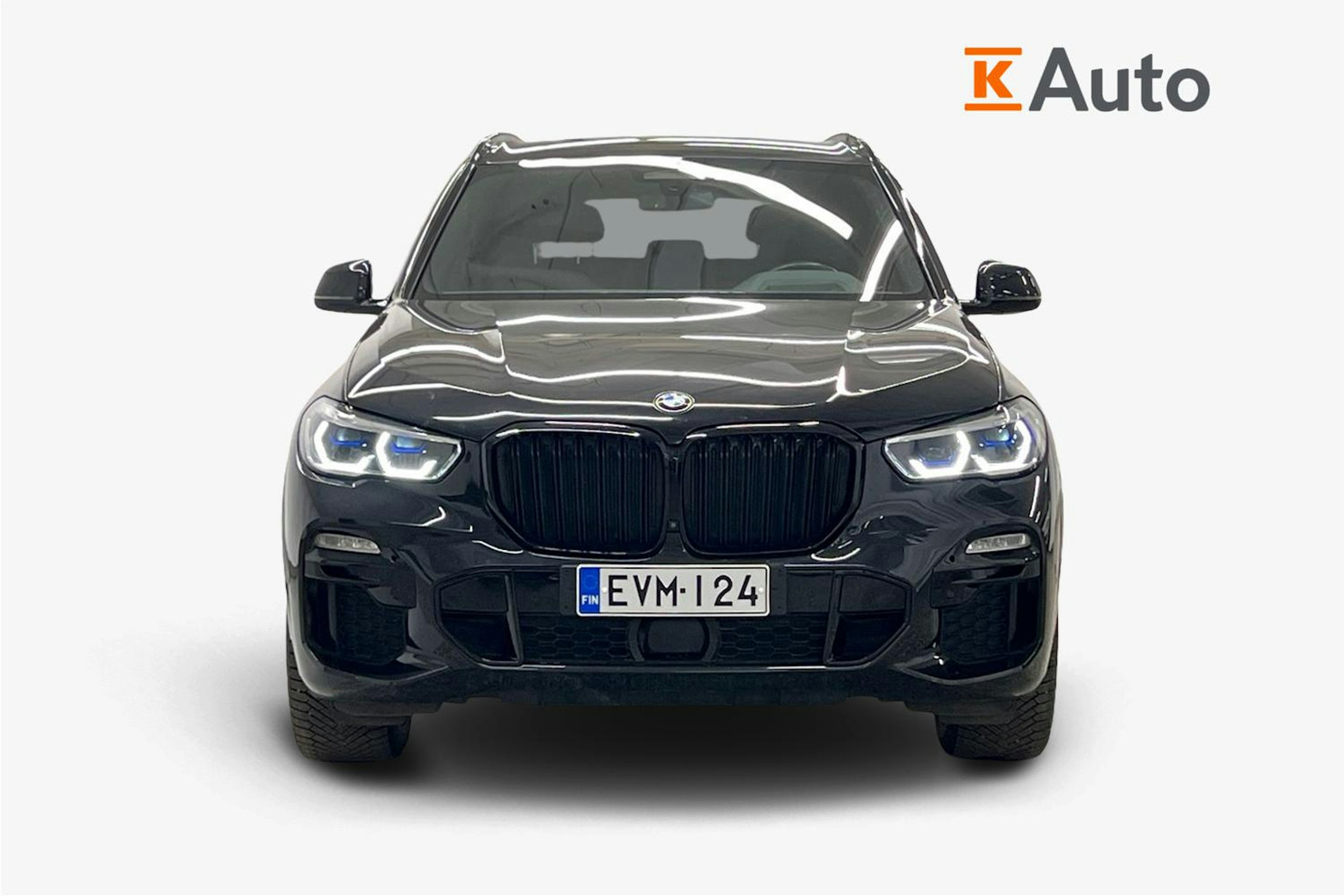 musta BMW X5 2020 kuva 4.