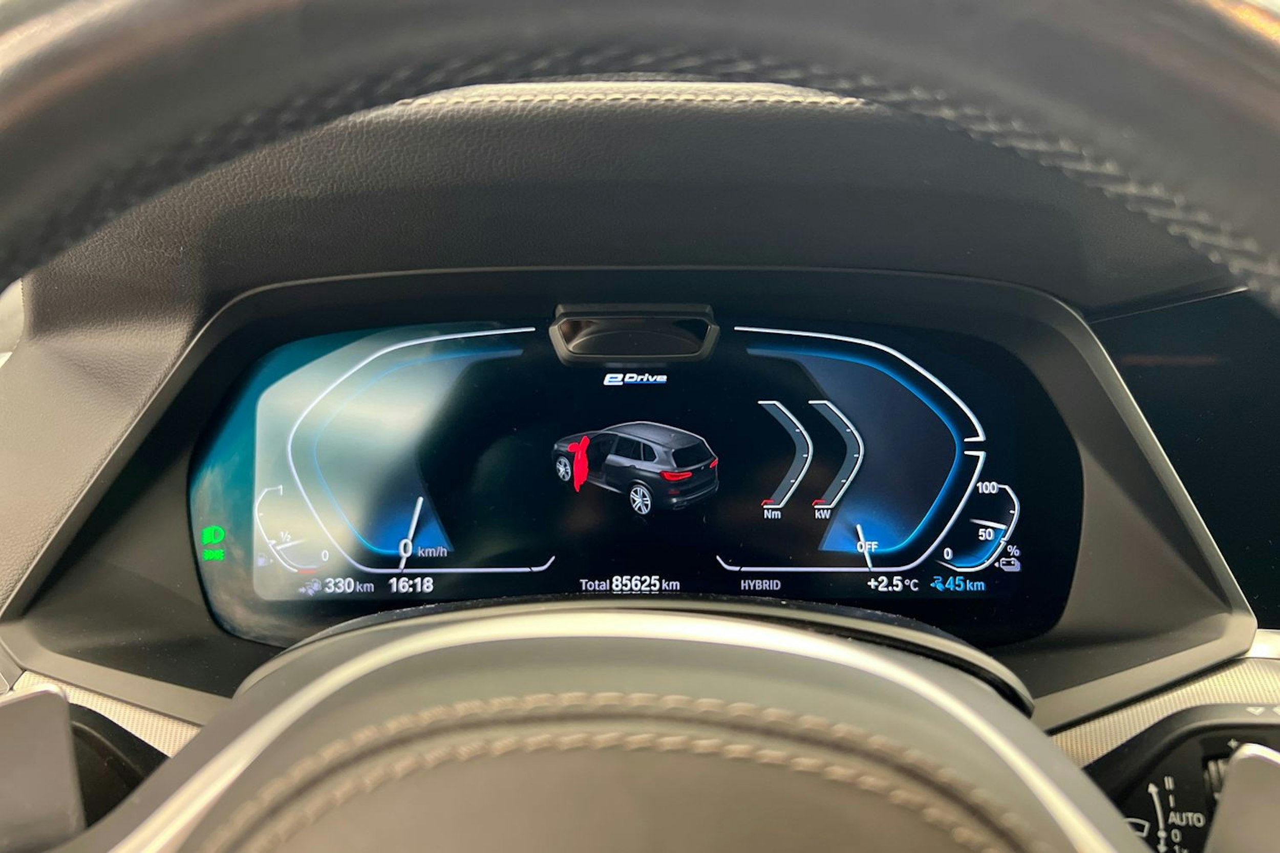 musta BMW X5 2020 kuva 15.