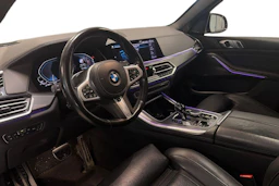 harmaa BMW X5 2020 kuva 3.