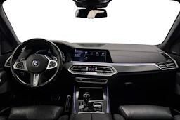harmaa BMW X5 2020 kuva 7.