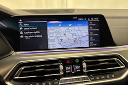 harmaa BMW X5 2020 kuva 22.