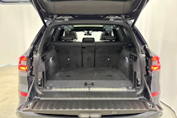 harmaa BMW X5 2020 kuva 33.