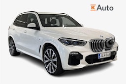 Valkoinen BMW X5 2020 kuva 1.