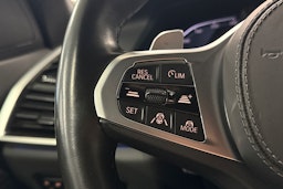 Valkoinen BMW X5 2020 kuva 16.