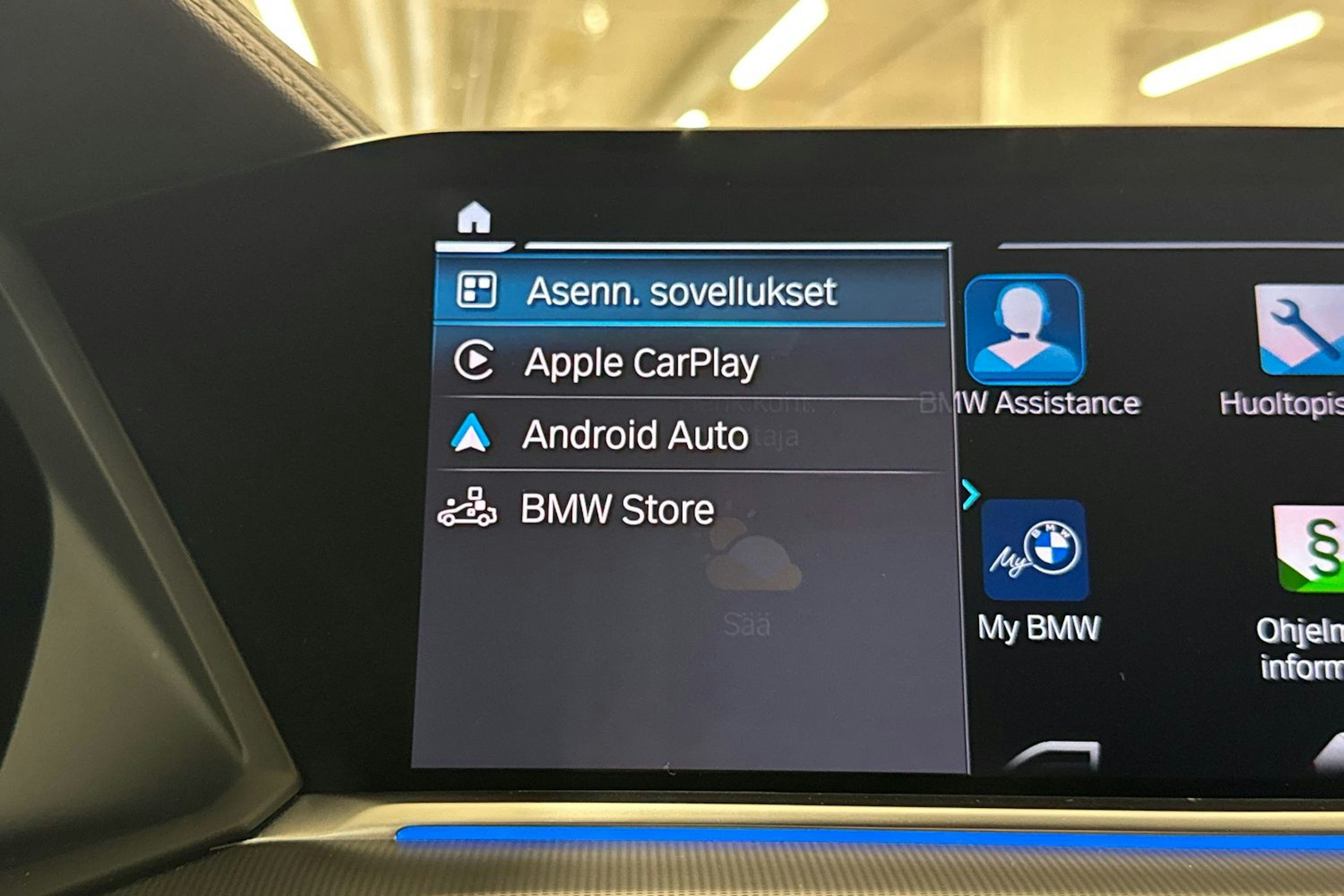 Valkoinen BMW X5 2020 kuva 26.
