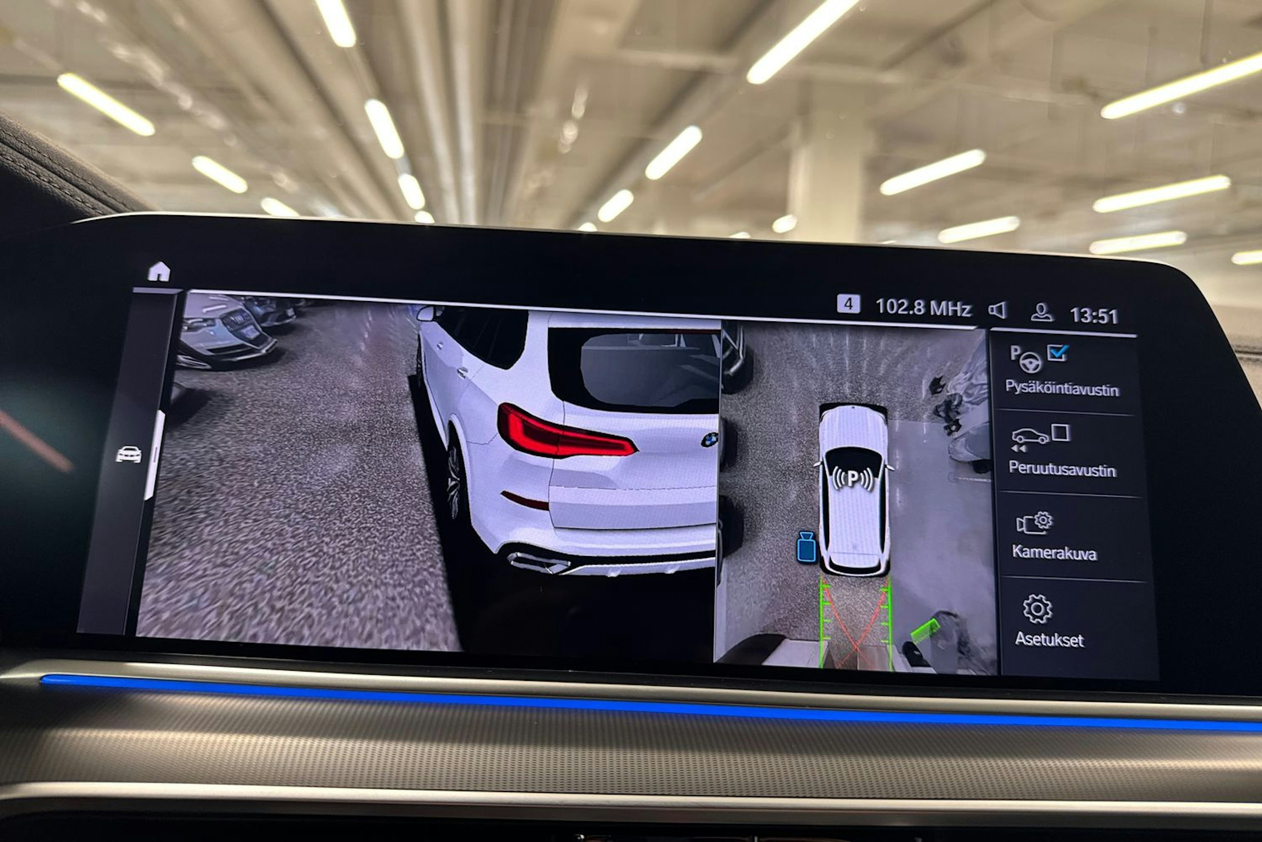 Valkoinen BMW X5 2020 kuva 28.