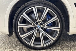 Valkoinen BMW X5 2020 kuva 37.