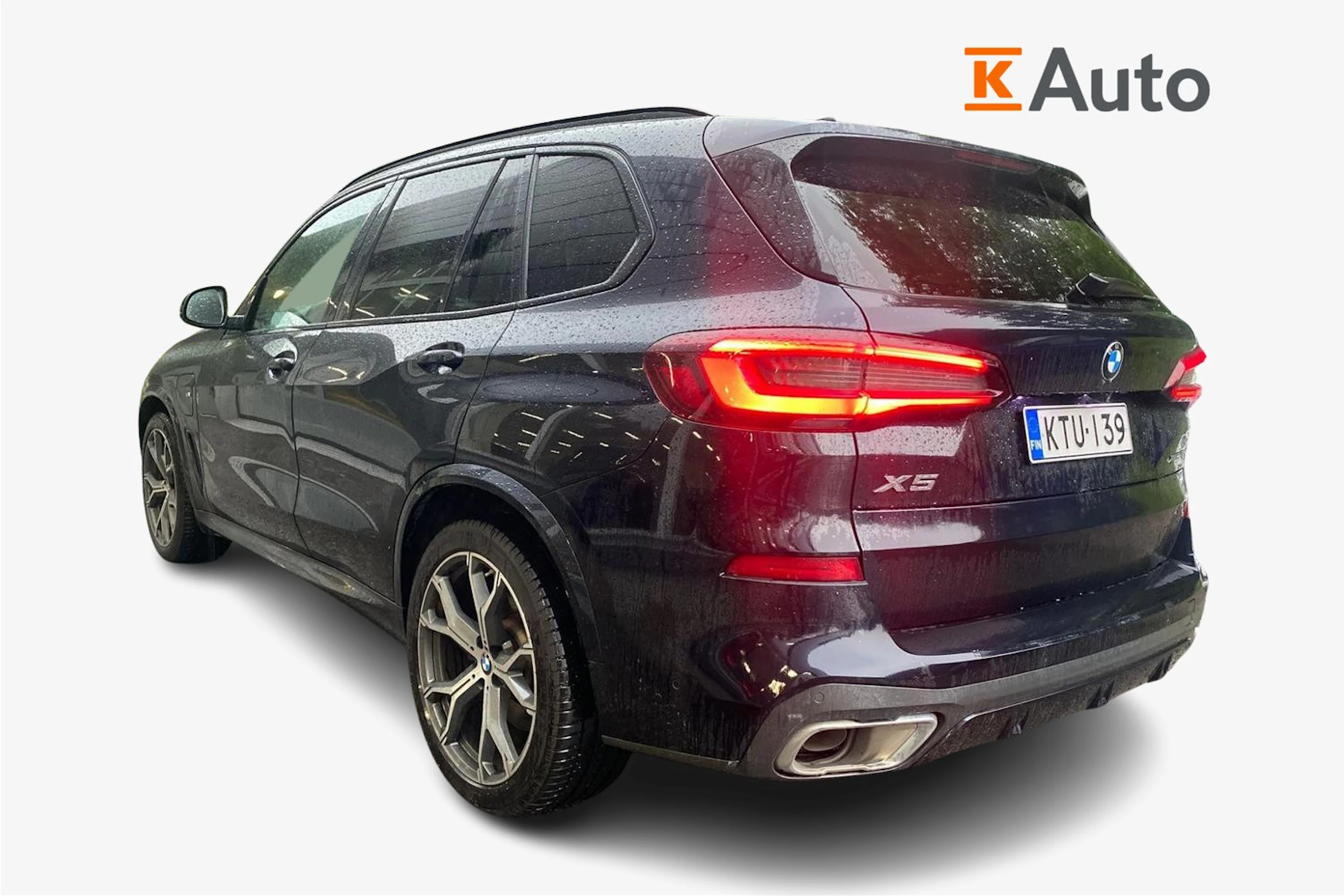 Musta BMW X5 2020 kuva 2.