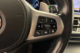 Musta BMW X5 2020 kuva 21.