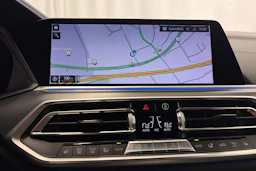 Musta BMW X5 2020 kuva 24.