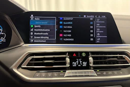 Musta BMW X5 2020 kuva 26.