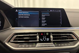 Musta BMW X5 2020 kuva 29.