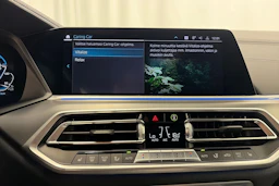 Musta BMW X5 2020 kuva 32.