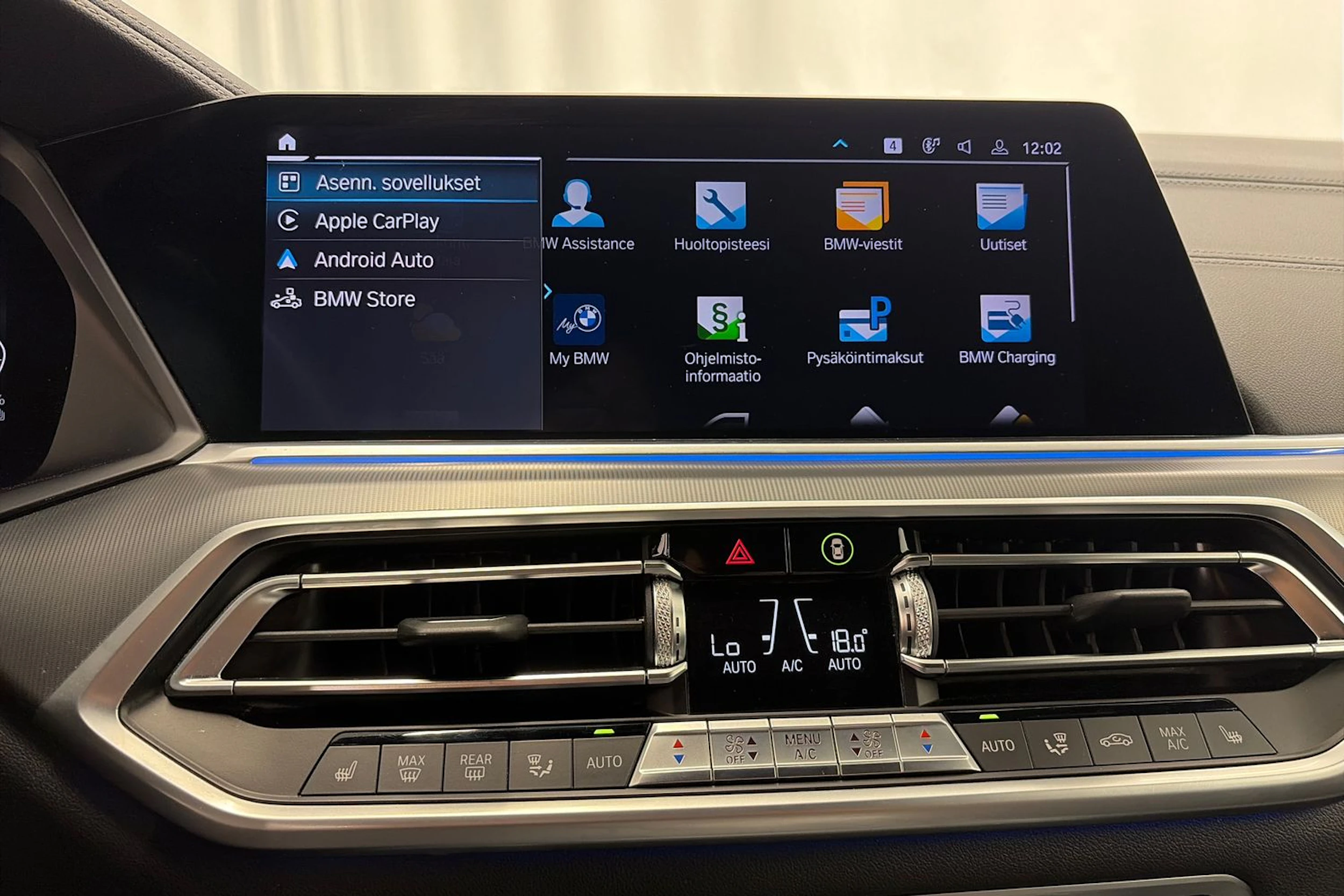 Musta BMW X5 2020 kuva 34.