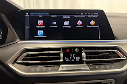 Musta BMW X5 2020 kuva 36.