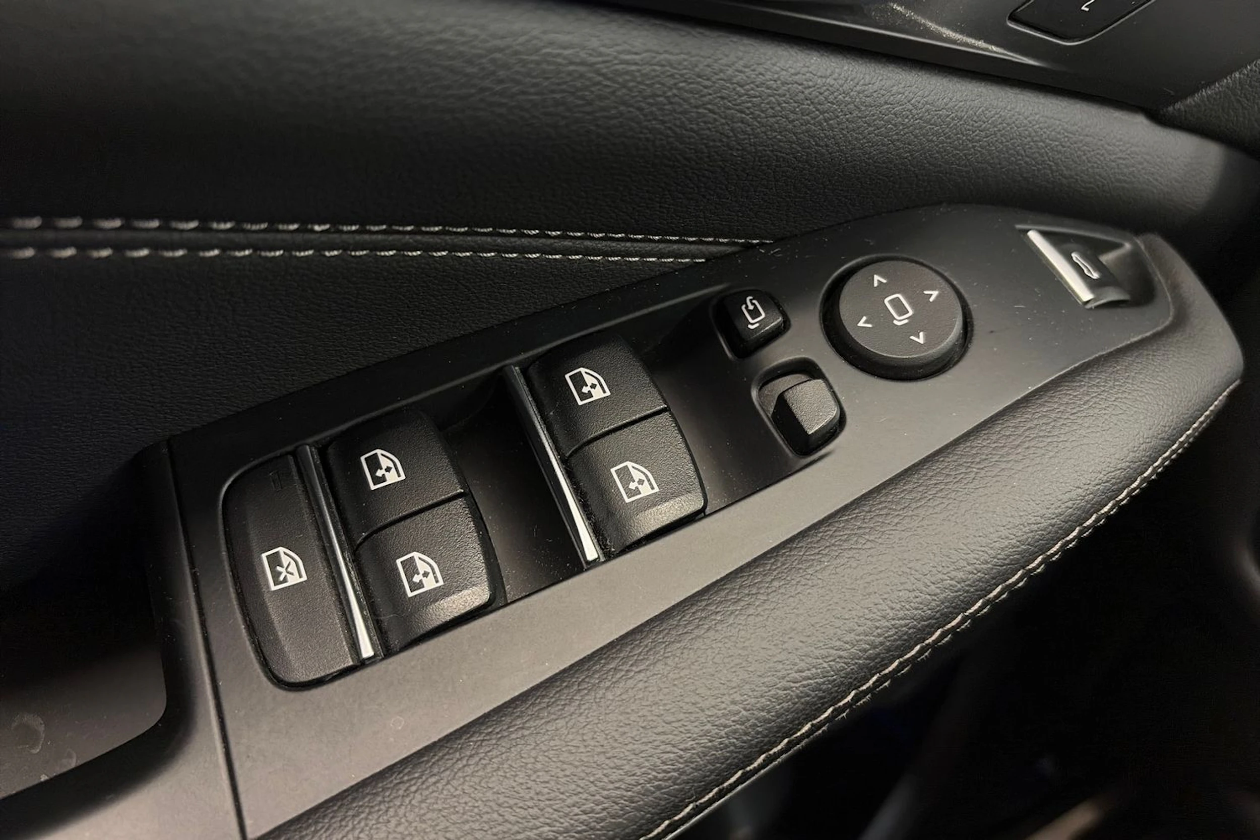 Musta BMW X5 2020 kuva 41.