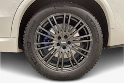 Valkoinen BMW X5 2020 kuva 11.