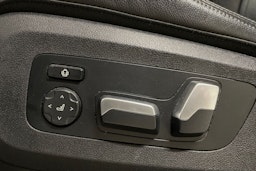 Valkoinen BMW X5 2020 kuva 29.