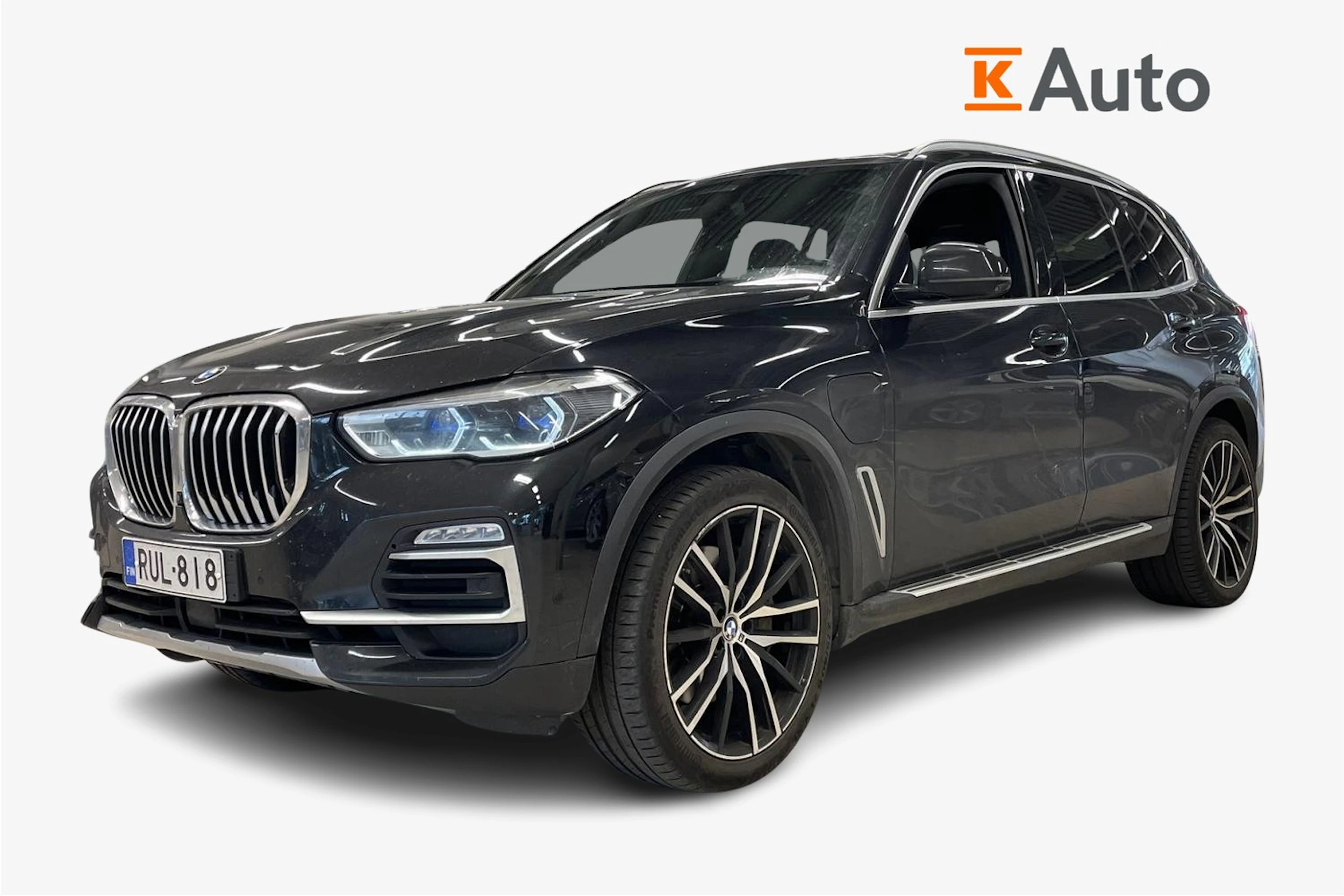 Musta BMW X5 2020 kuva 1.