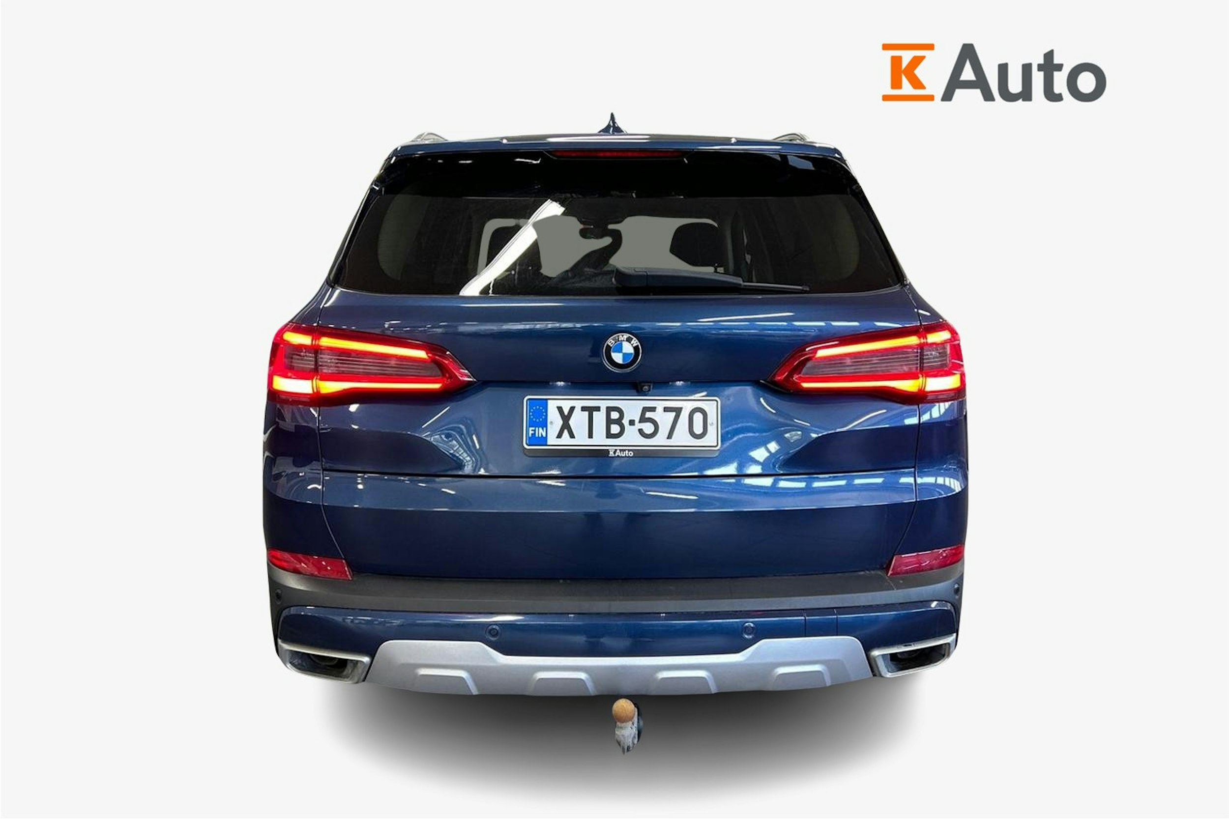 sininen BMW X5 2020 kuva 3.
