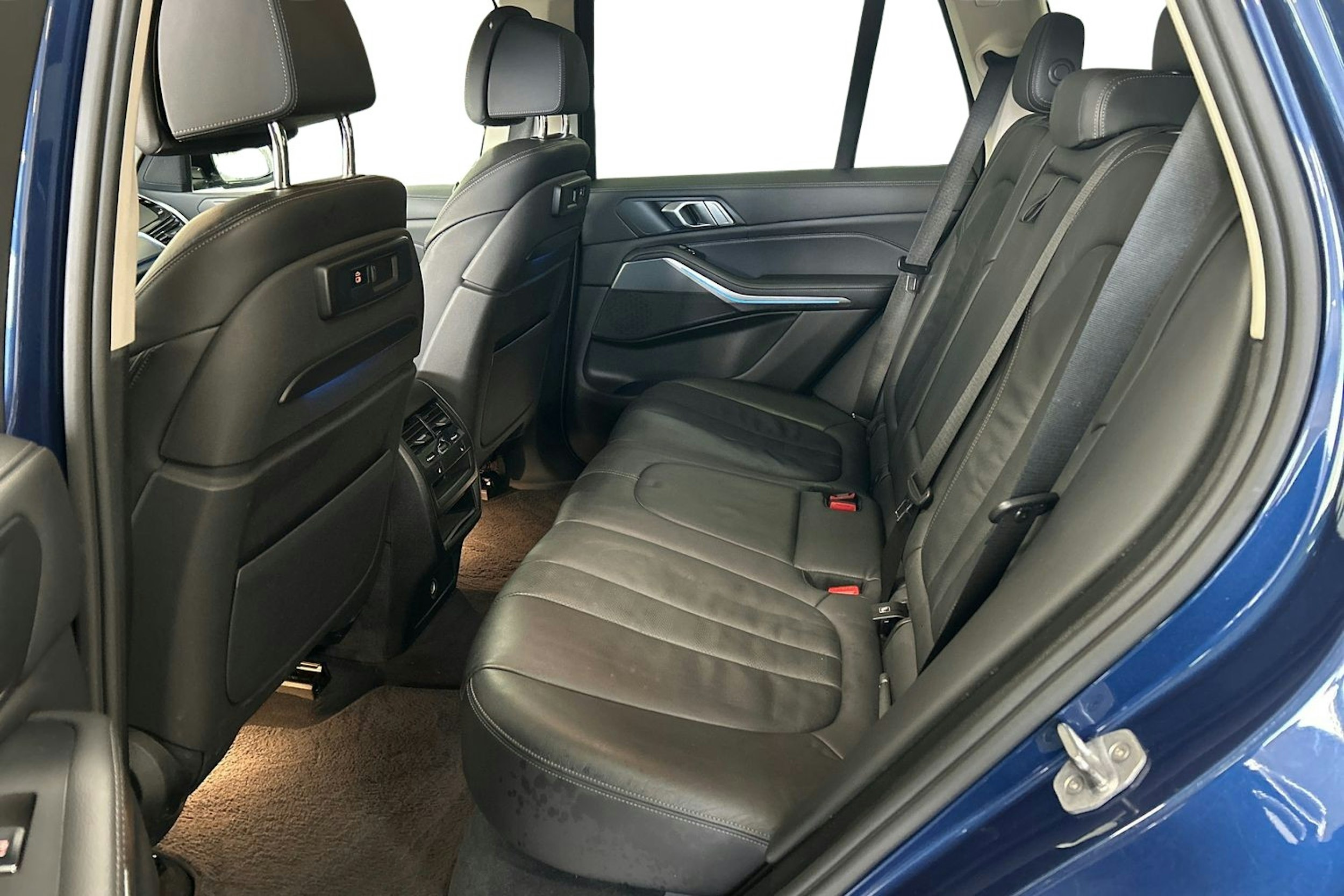 sininen BMW X5 2020 kuva 10.