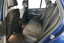 sininen BMW X5 2020 kuva 10.