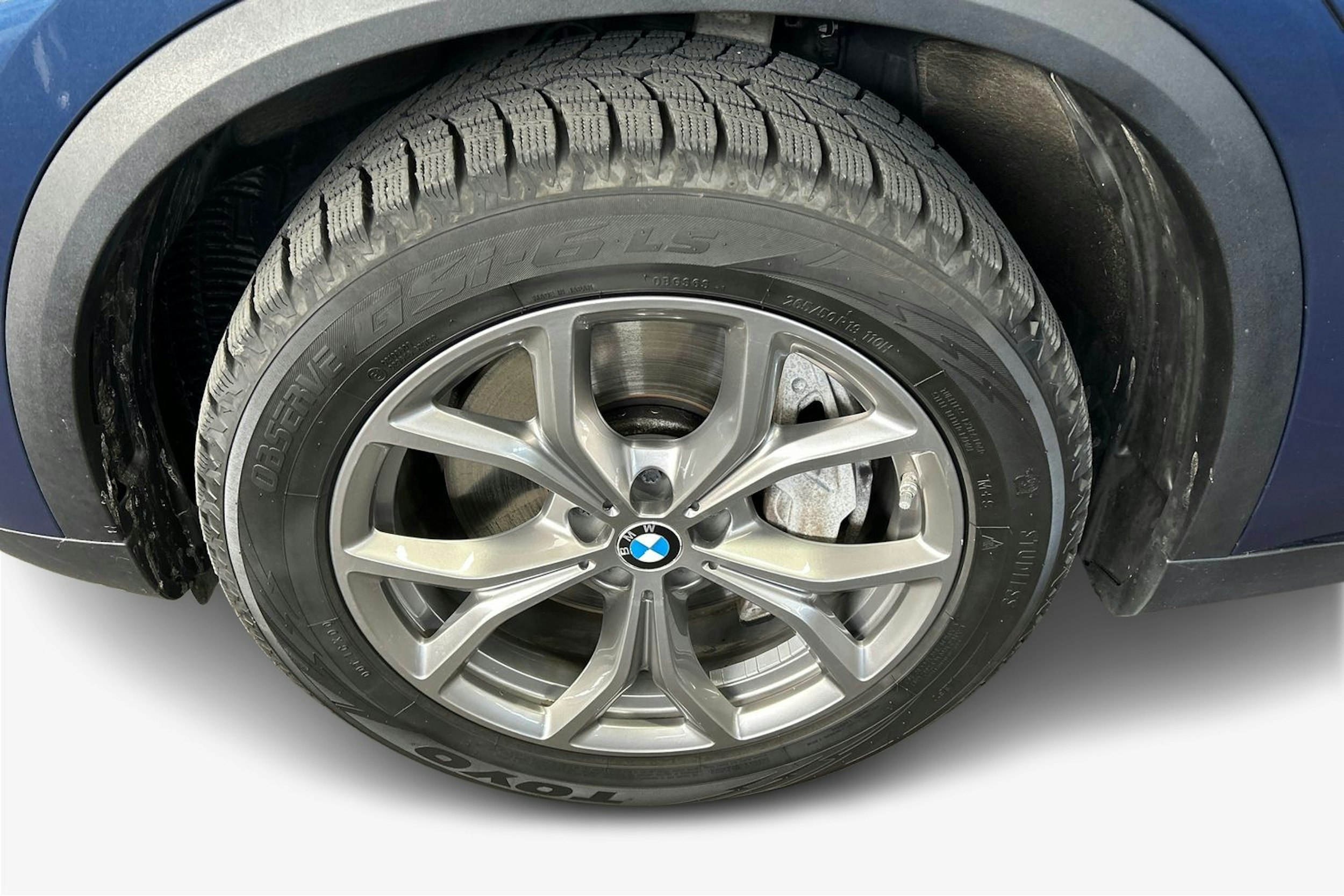 sininen BMW X5 2020 kuva 11.