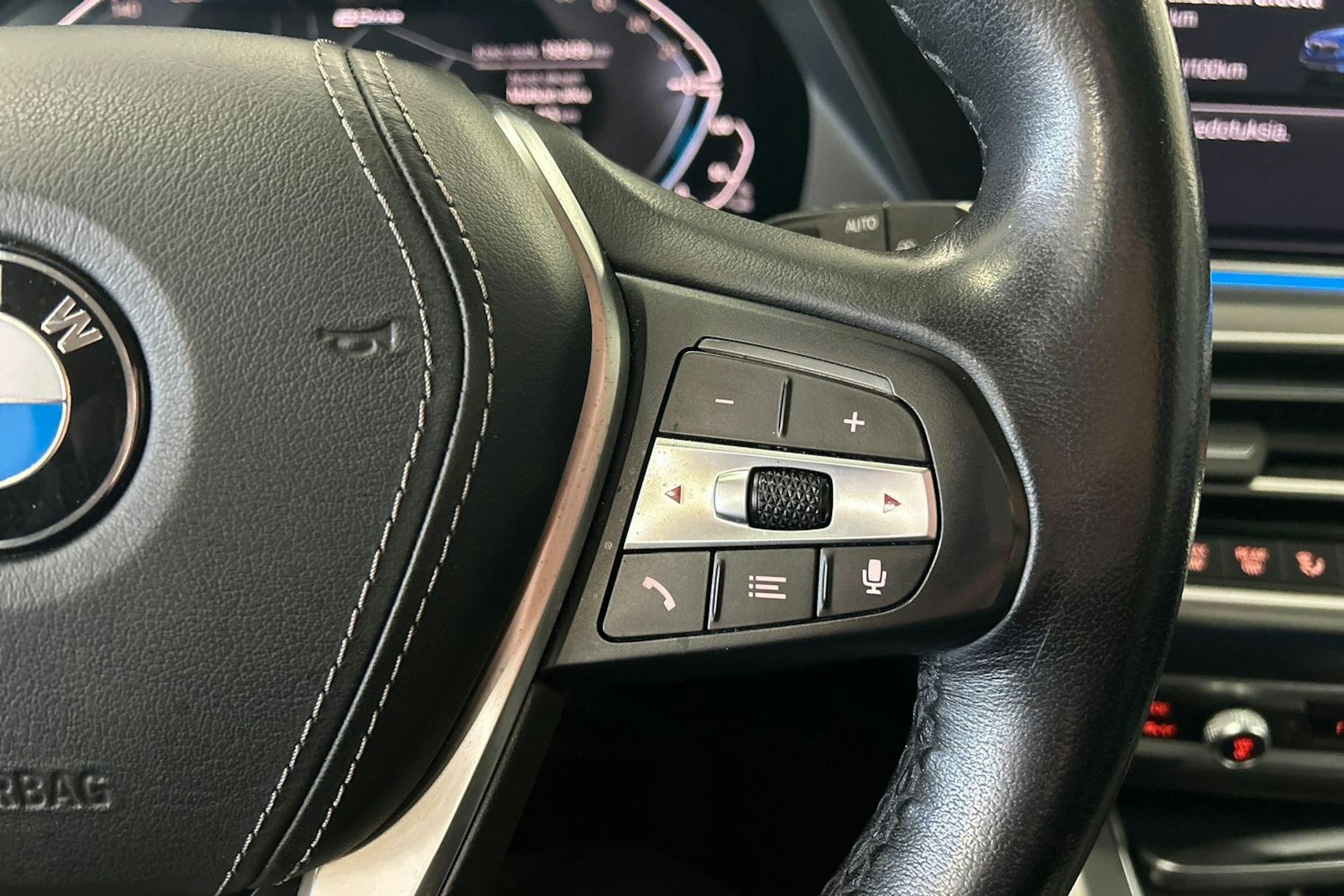 sininen BMW X5 2020 kuva 15.