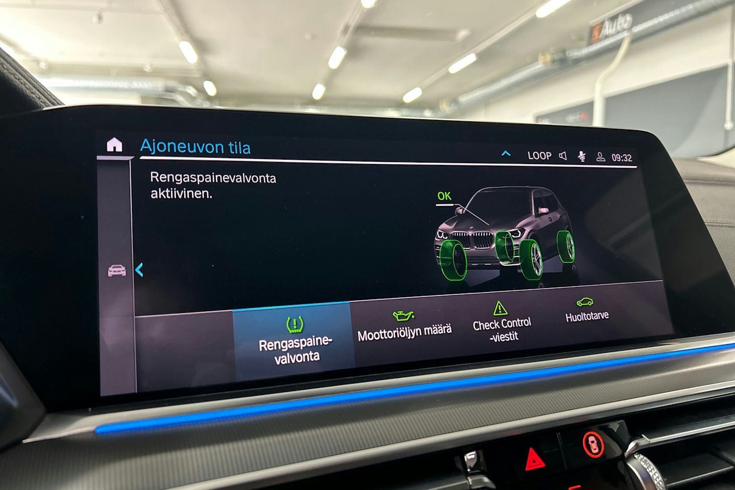 sininen BMW X5 2020 kuva 21.