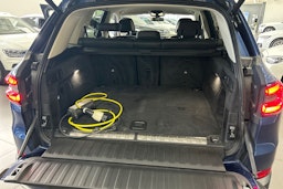 sininen BMW X5 2020 kuva 32.