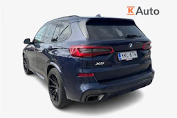 sininen BMW X5 2020 kuva 2.