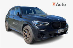 musta BMW X5 2021 kuva 1.