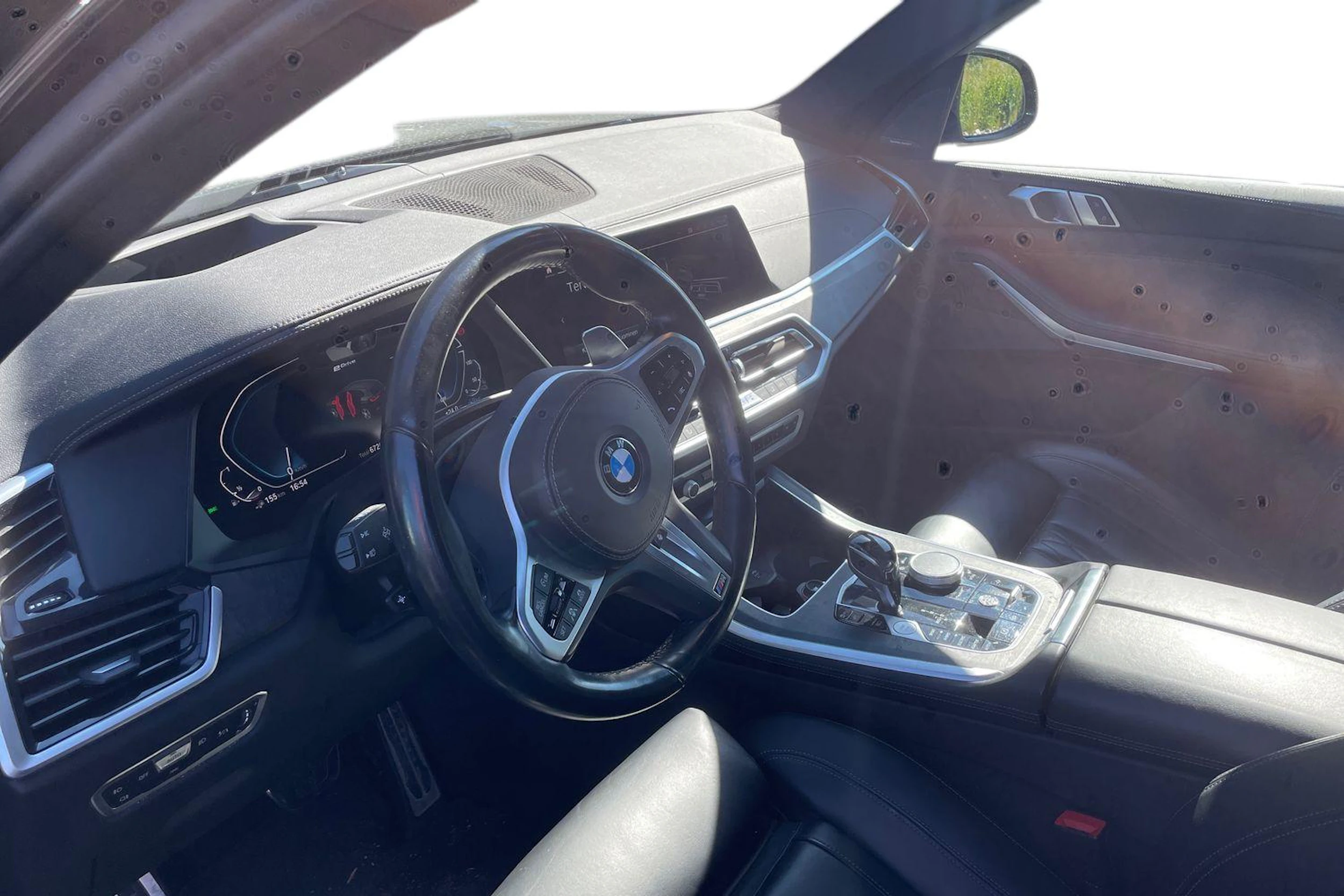 musta BMW X5 2021 kuva 3.