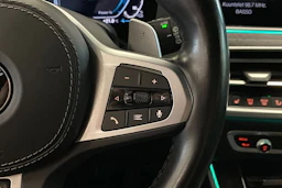 musta BMW X5 2021 kuva 15.
