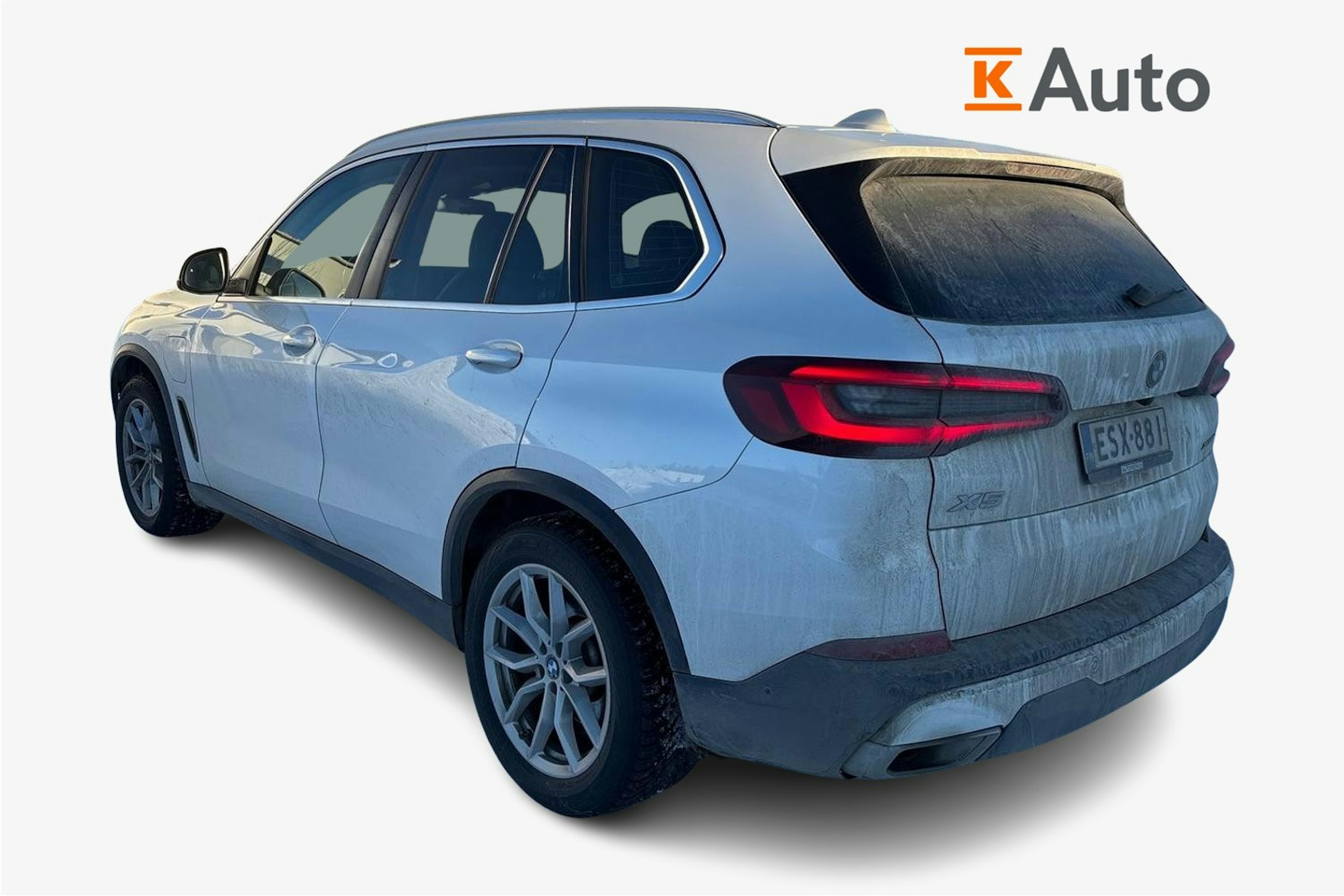 valkoinen BMW X5 2021 kuva 2.