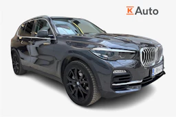 harmaa BMW X5 2021 kuva 1.