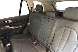 harmaa BMW X5 2021 kuva 8.